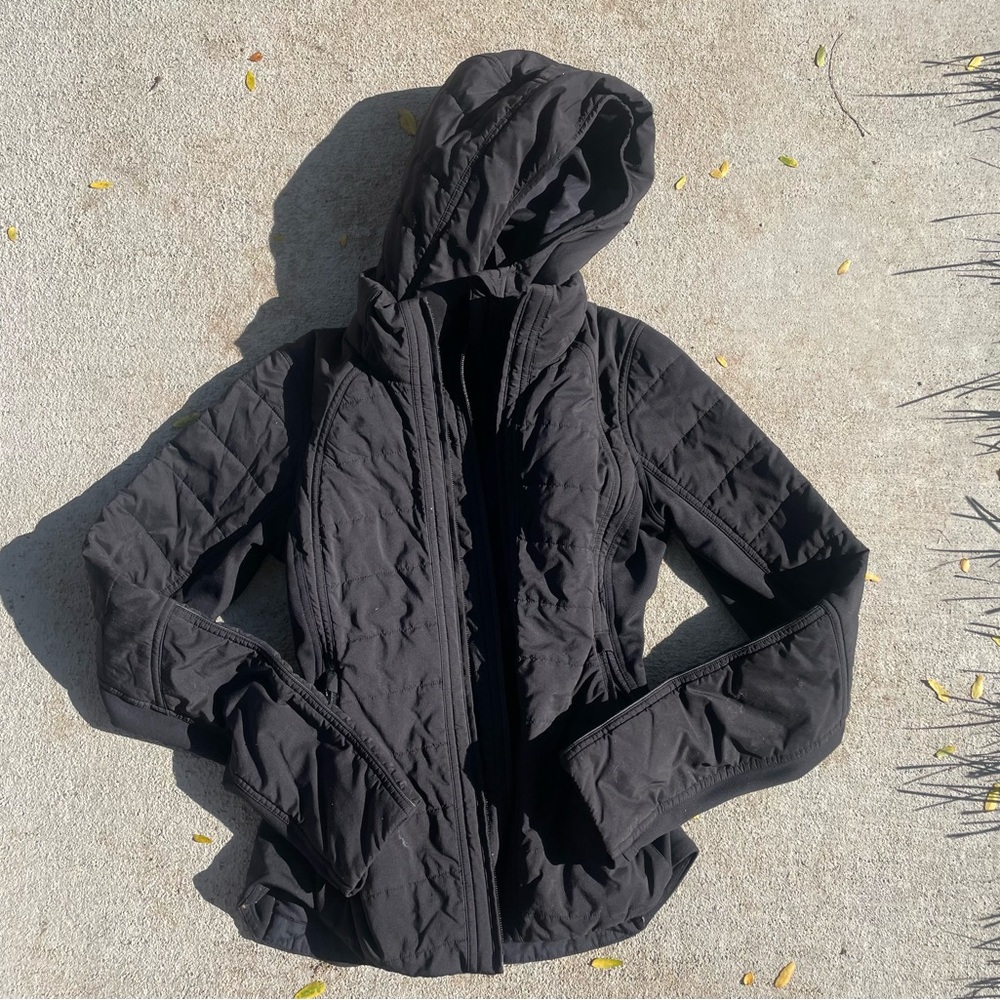 Lululemon another mile jacket